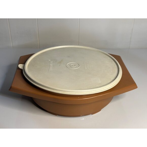 VTG Tupperware Brown 10.5" Tortilla Keeper – Taco Party Server with Lid Retro - Picture 2 of 7